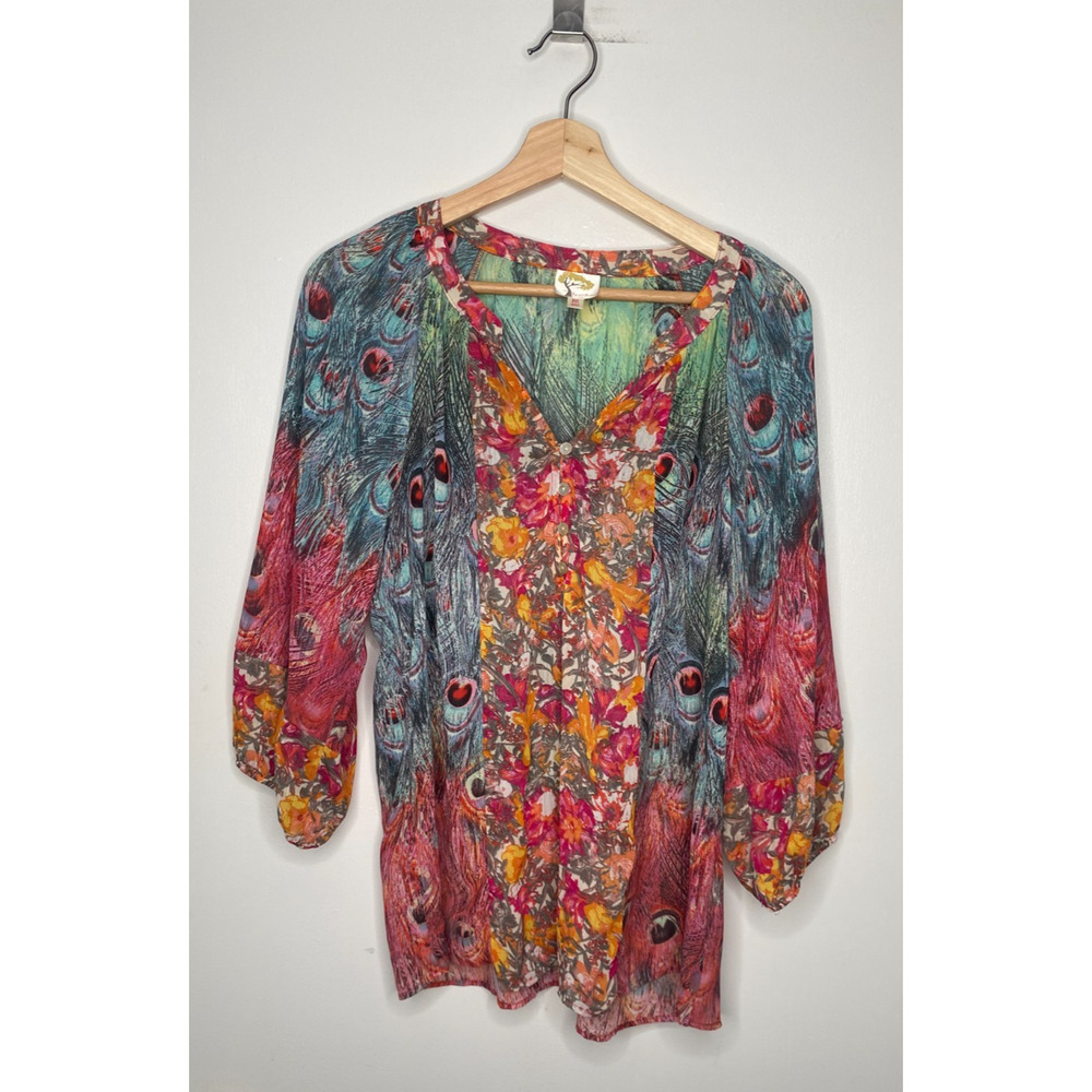 Fig & Flower Peacock Print Sheer Blouse – Women’s Size M
